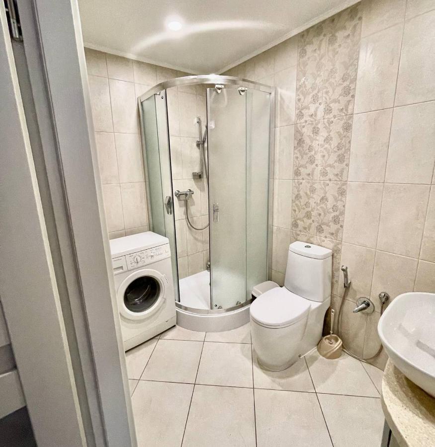 Apartments On Sholom Aleikhema 리비프 외부 사진